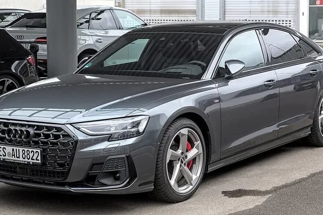 Audi A8