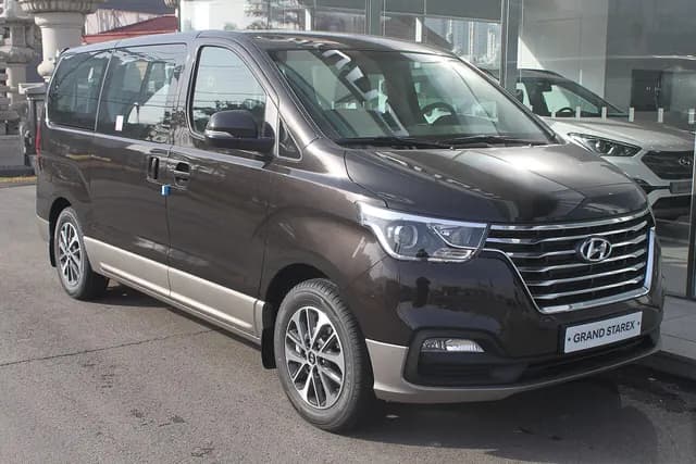 Hyundai i800
