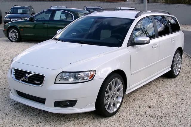 Volvo V50